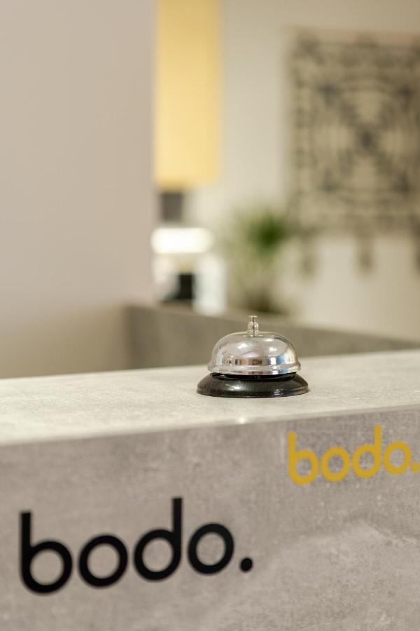 Bodo Hostel Bishkek Esterno foto